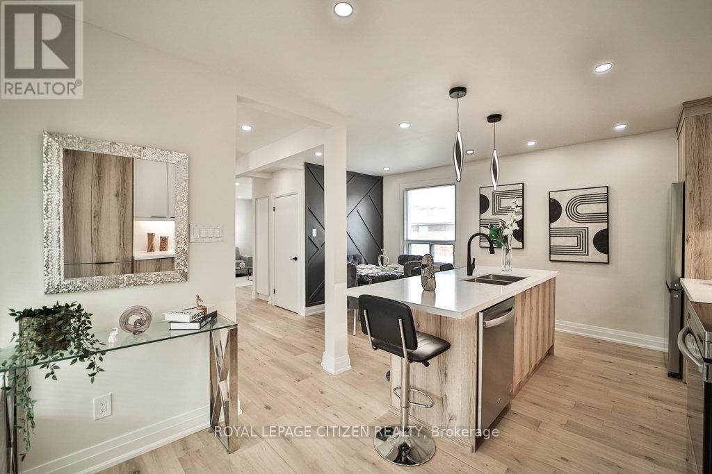 34 BELLEGLADE COURT, Toronto (Humbermede), Ontario, M9M2W4 — Photo 16