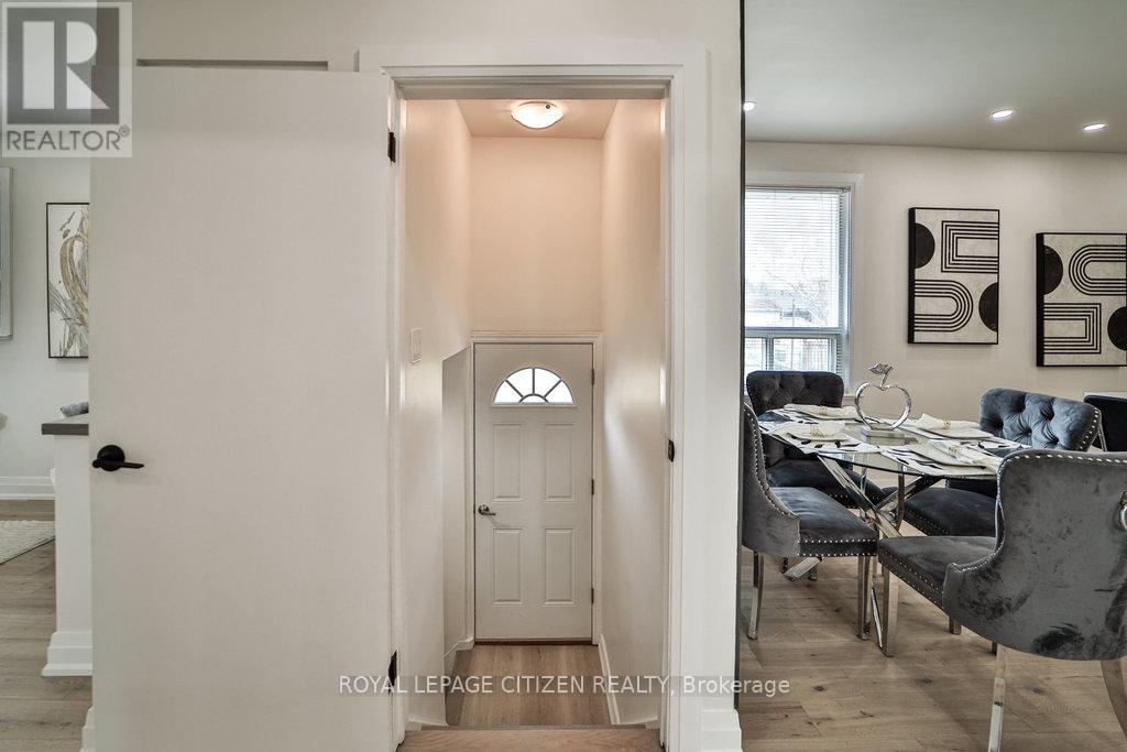 34 BELLEGLADE COURT, Toronto (Humbermede), Ontario, M9M2W4 — Photo 19