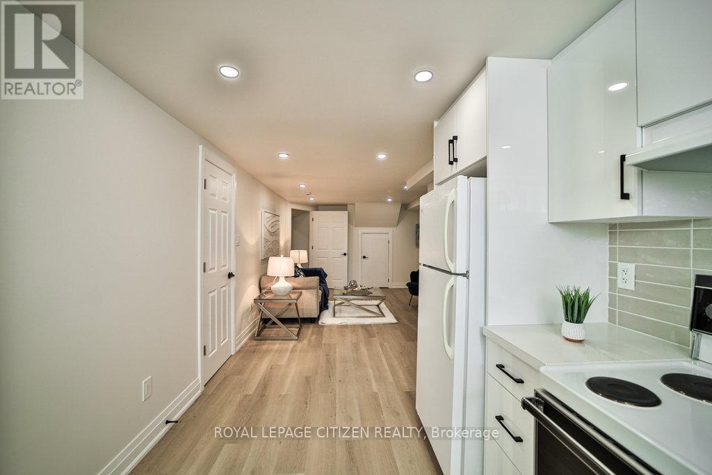 34 BELLEGLADE COURT, Toronto (Humbermede), Ontario, M9M2W4 — Photo 29