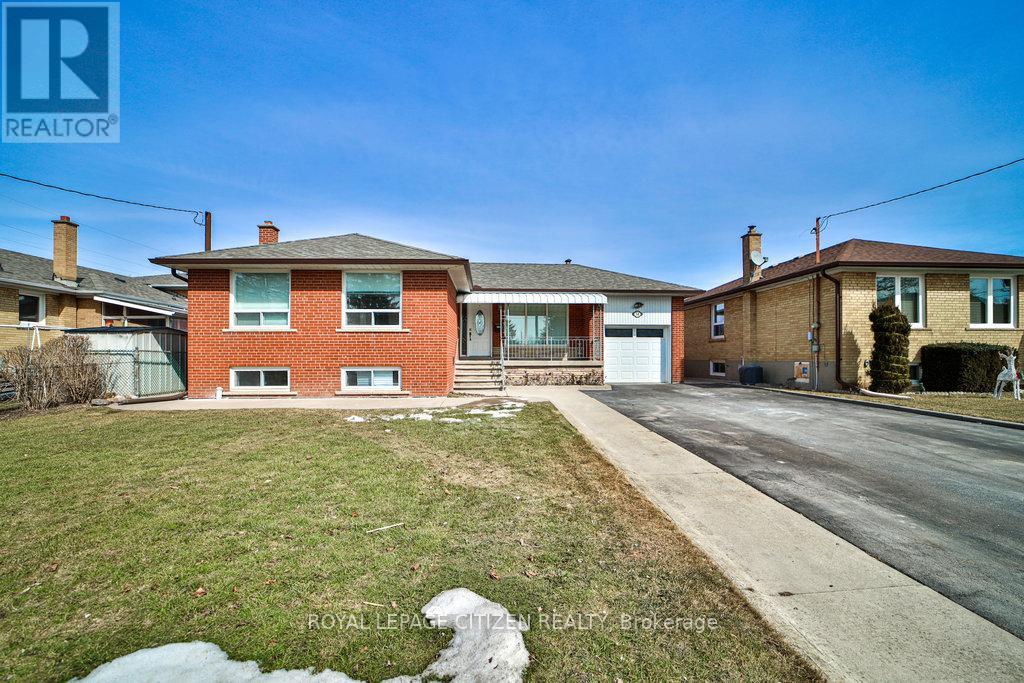 34 BELLEGLADE COURT, Toronto (Humbermede), Ontario, M9M2W4 — Photo 5