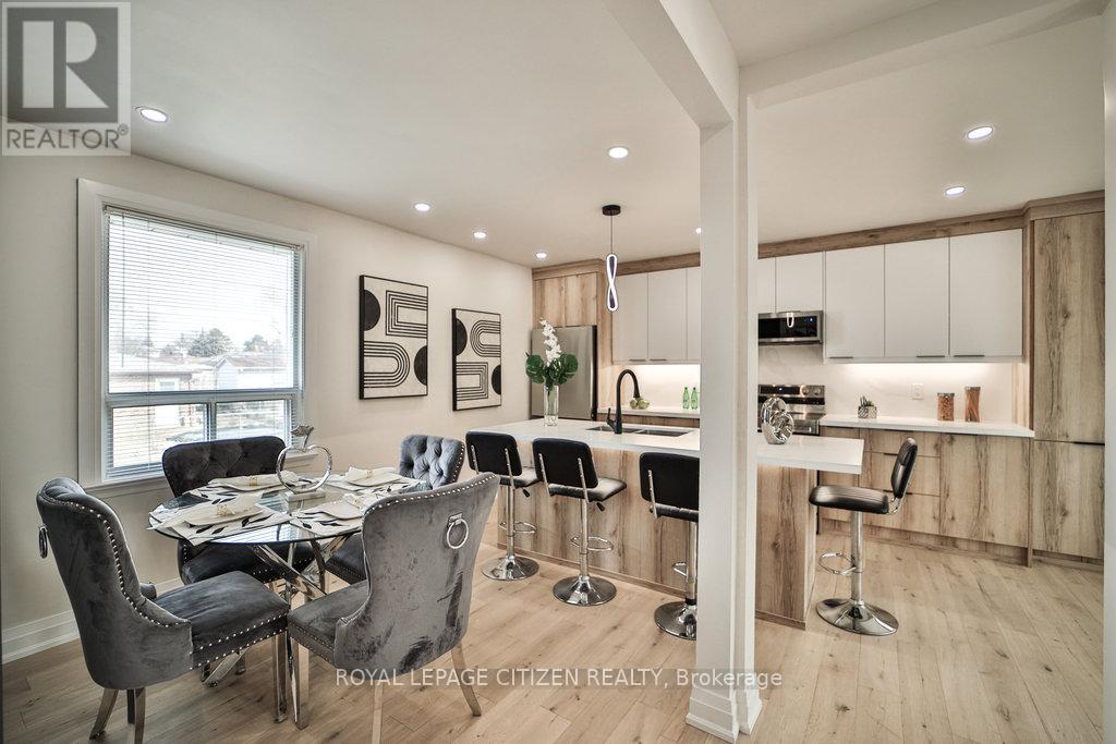 34 BELLEGLADE COURT, Toronto (Humbermede), Ontario, M9M2W4 — Photo 8