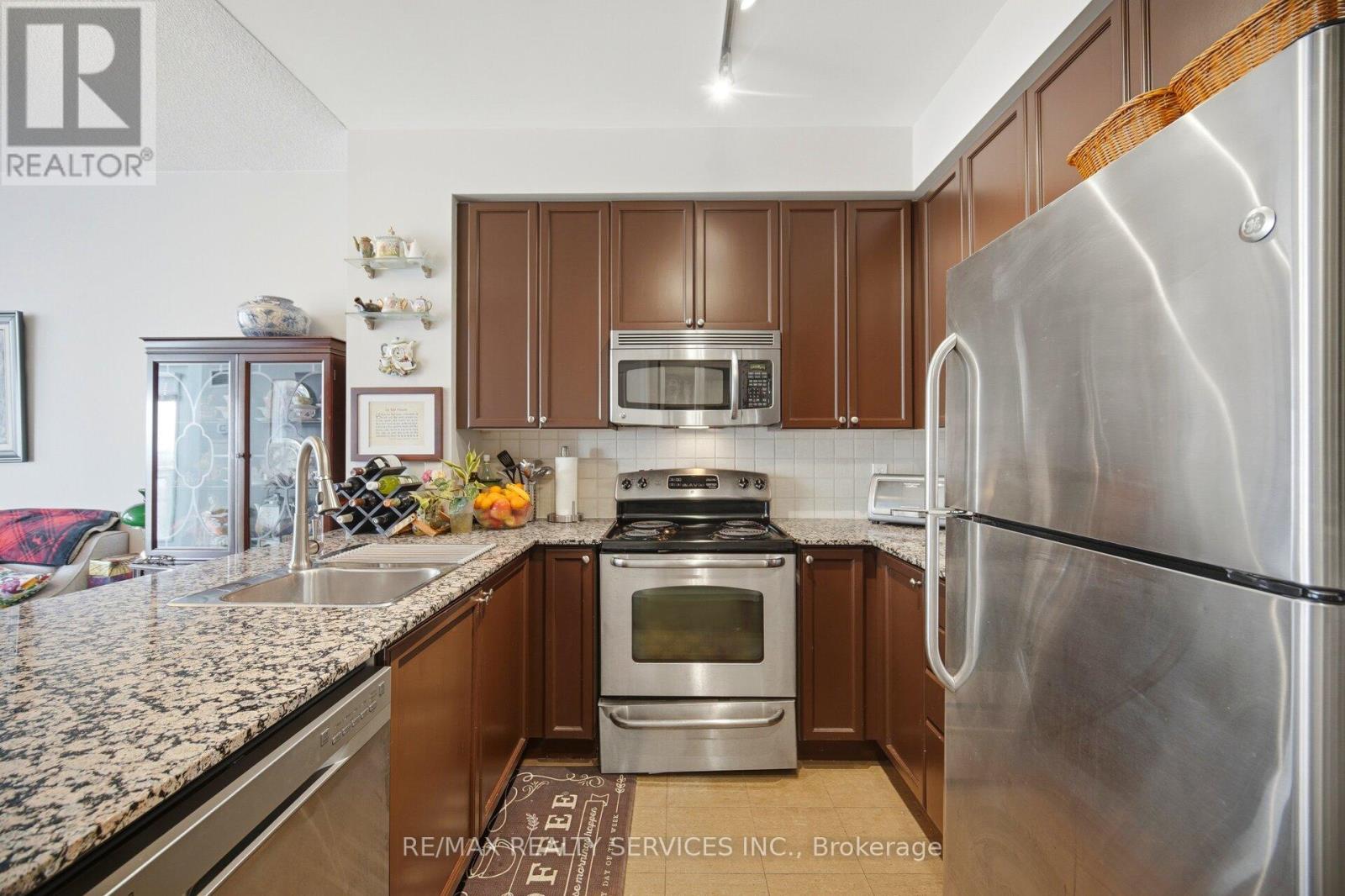 810 - 225 WEBB DRIVE, Mississauga (City Centre), Ontario, L5B4P2 — Photo 11