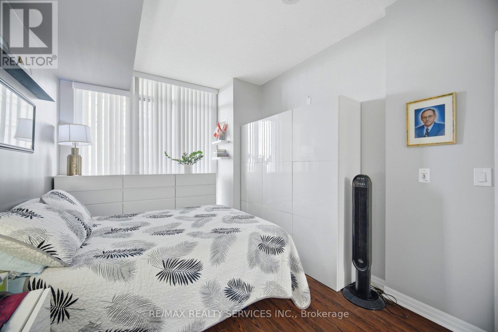 810 - 225 WEBB DRIVE, Mississauga (City Centre), Ontario, L5B4P2 — Photo 20