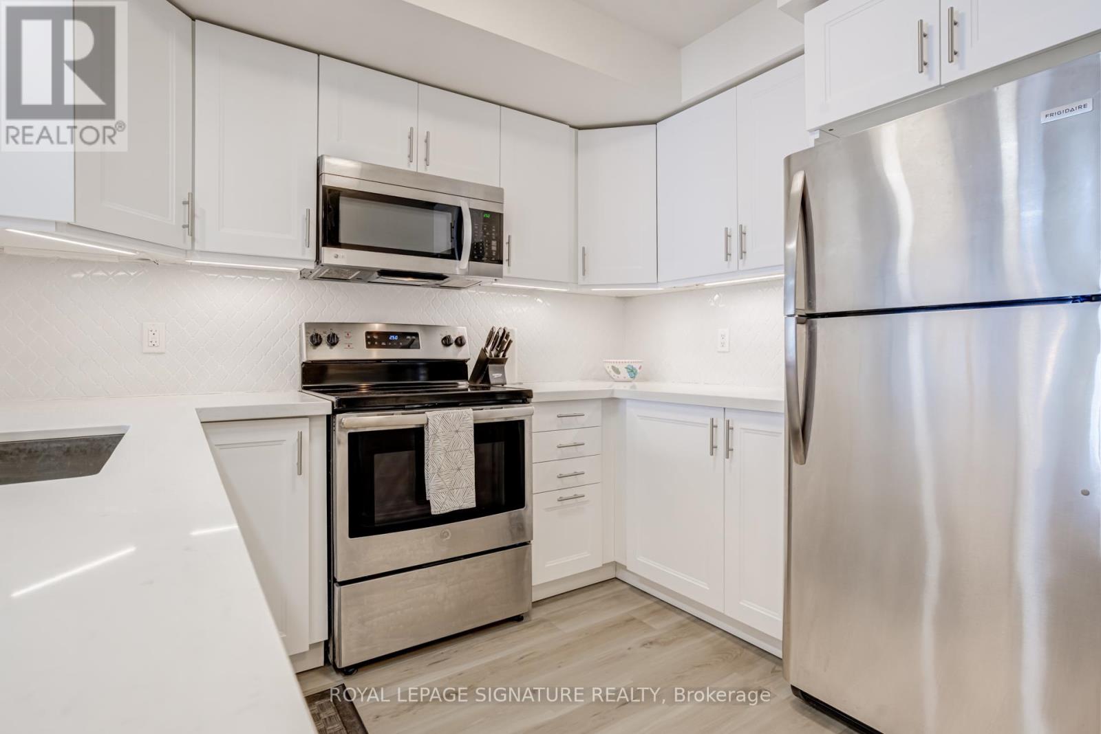 1006 - 2287 LAKE SHORE BOULEVARD W, Toronto (Mimico), Ontario, M8V3Y1 — Photo 7