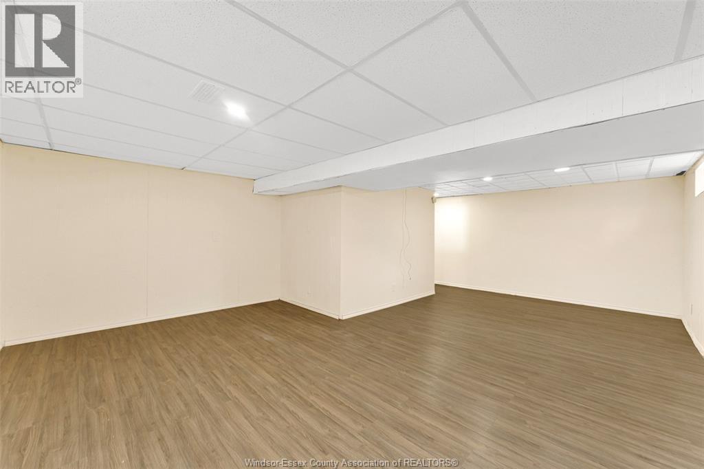 10349 SHENANDOAH, Windsor, Ontario, N8R1B6 — Photo 25