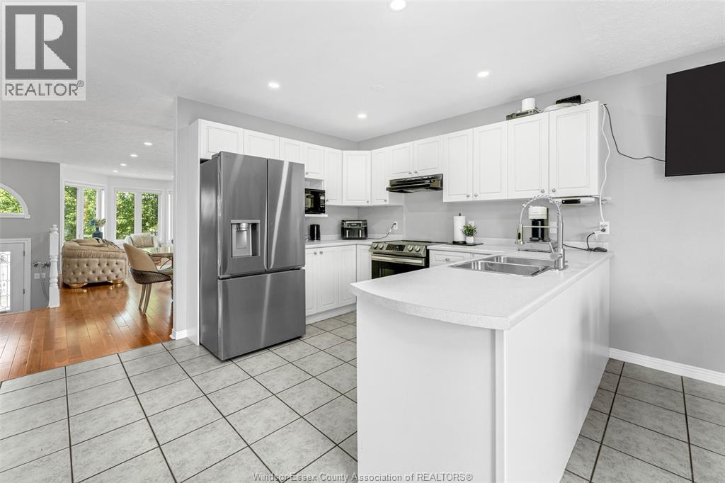 12969 LANOUE STREET, Tecumseh, Ontario, N8N5A7 — Photo 14