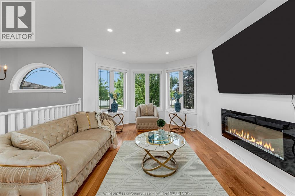 12969 LANOUE STREET, Tecumseh, Ontario, N8N5A7 — Photo 8