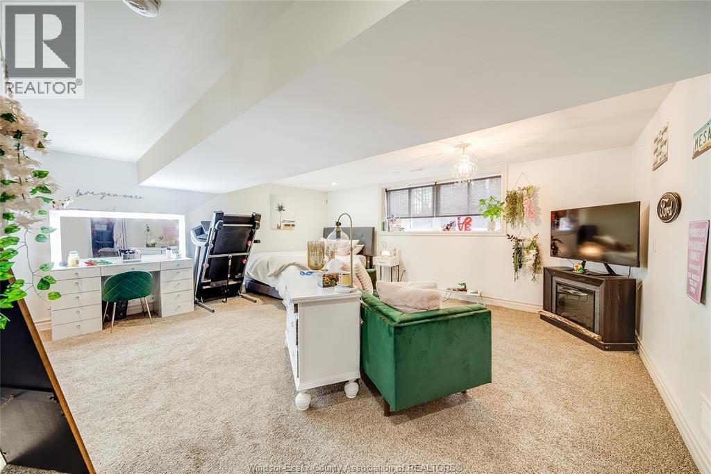 166 WOODYCREST, Kingsville, Ontario, N9Y0A4 — Photo 32