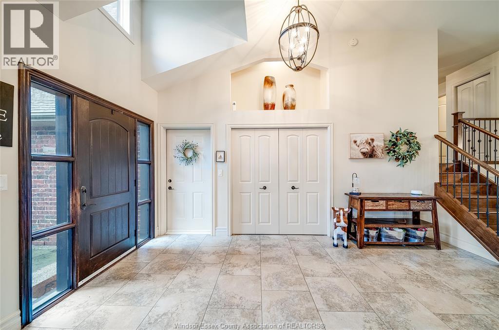 166 WOODYCREST, Kingsville, Ontario, N9Y0A4 — Photo 4