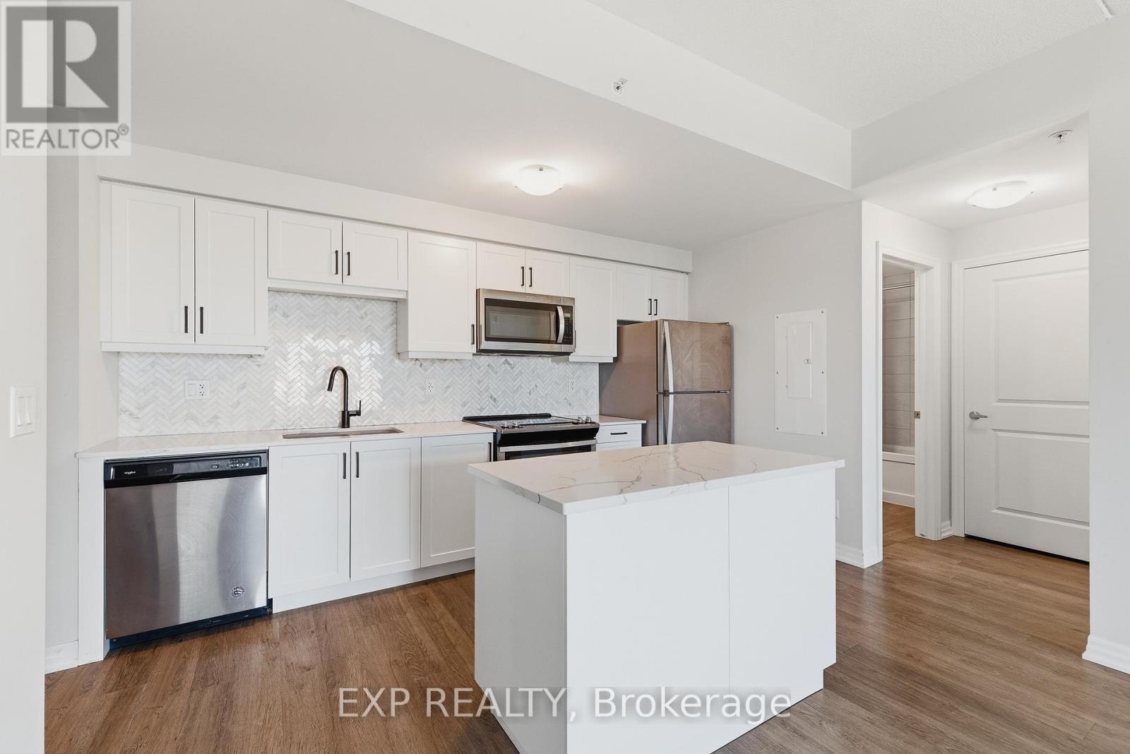 206 - 195 COMMONWEALTH STREET, Kitchener, Ontario, N2E0H5 — Photo 4