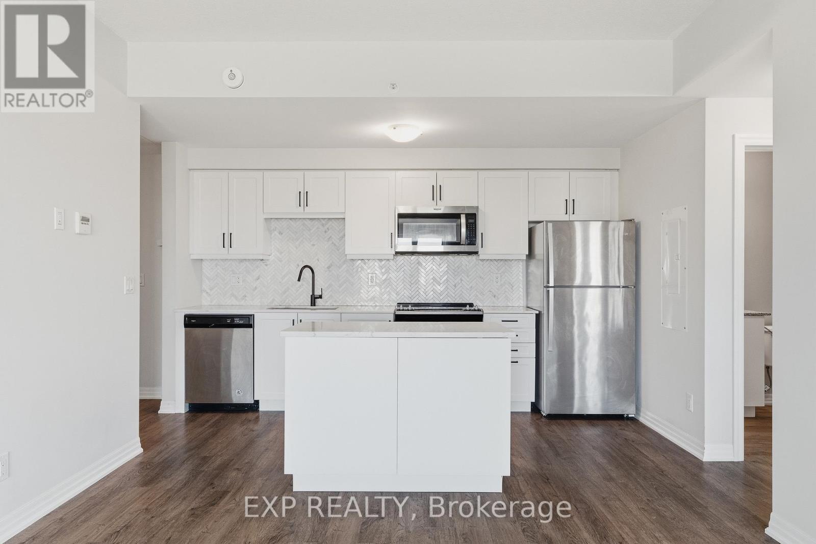 206 - 195 COMMONWEALTH STREET, Kitchener, Ontario, N2E0H5 — Photo 5