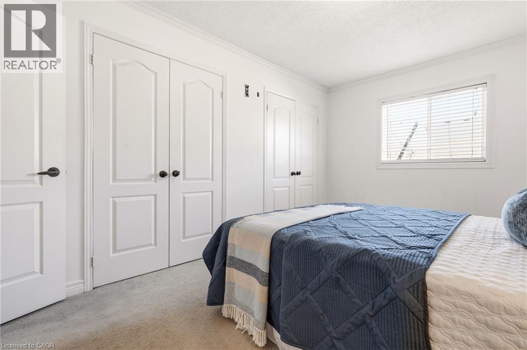 95 THORNLODGE Drive, Waterdown, Ontario, L8B0L9 — Photo 18