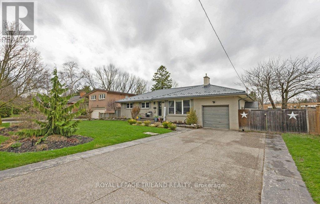 445 RIDOUT STREET S, London South (South G), Ontario, N6C4A3 — Photo 2