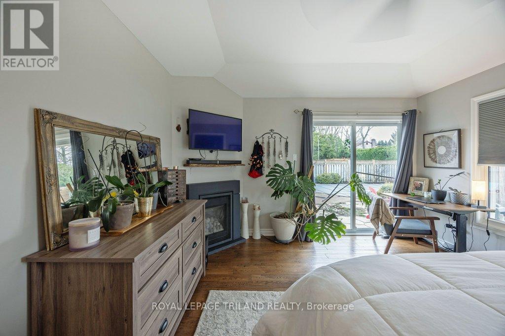 445 RIDOUT STREET S, London South (South G), Ontario, N6C4A3 — Photo 20