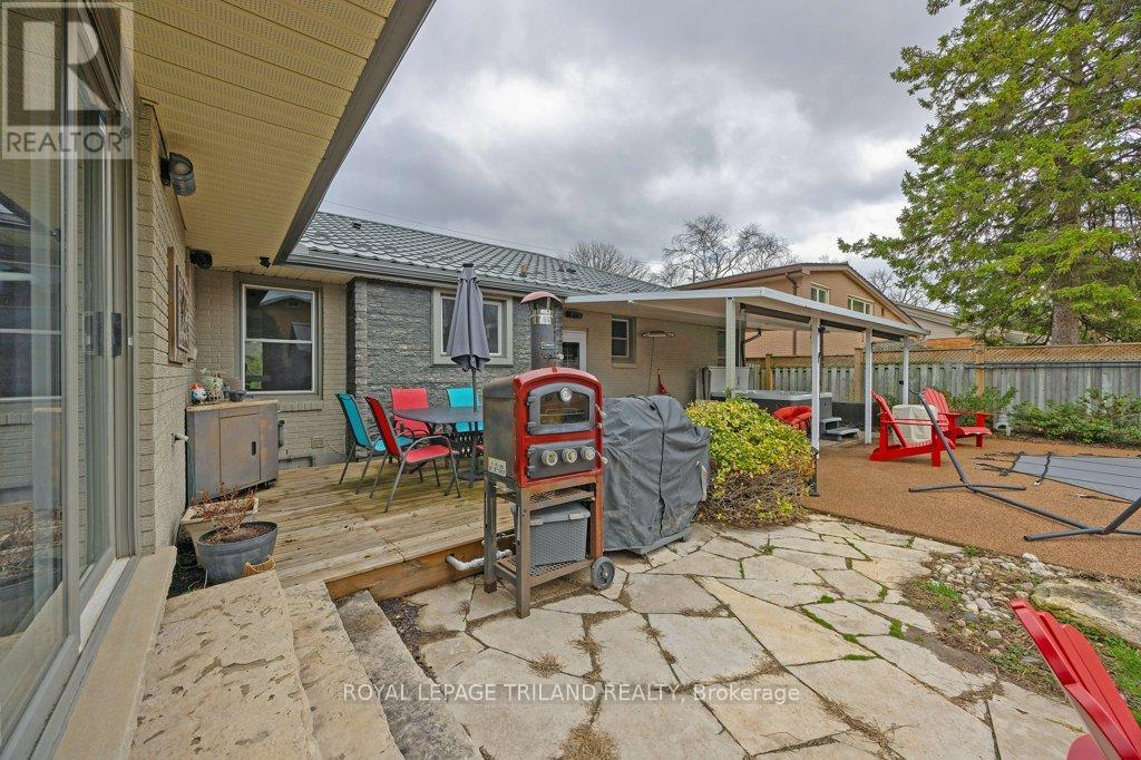 445 RIDOUT STREET S, London South (South G), Ontario, N6C4A3 — Photo 42