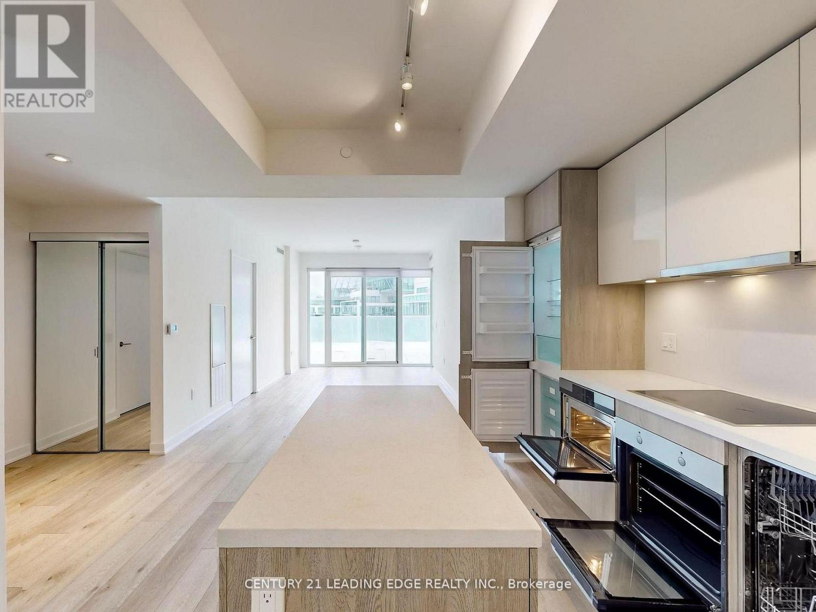 1002 - 15 QUEENS QUAY E, Toronto (Waterfront Communities), Ontario, M5E0C5 — Photo 12