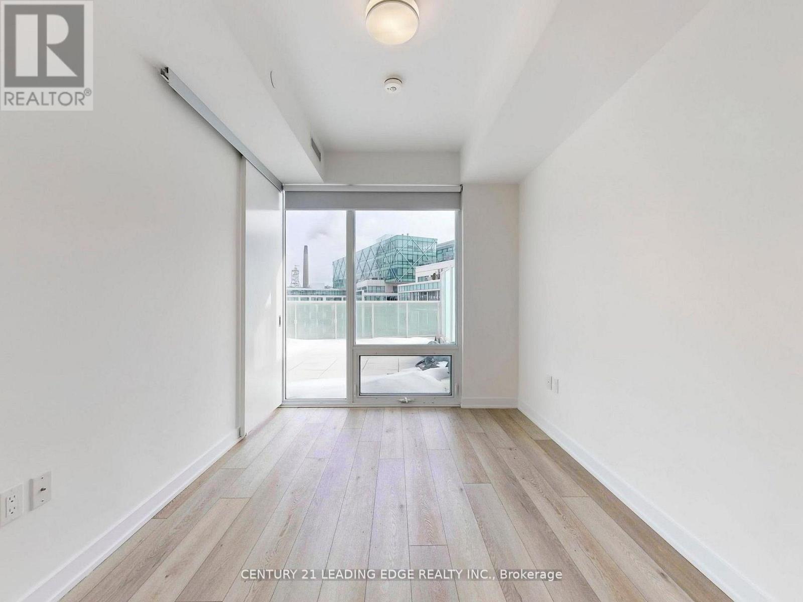 1002 - 15 QUEENS QUAY E, Toronto (Waterfront Communities), Ontario, M5E0C5 — Photo 24