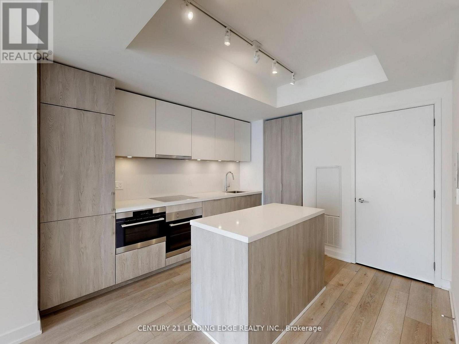 1002 - 15 QUEENS QUAY E, Toronto (Waterfront Communities), Ontario, M5E0C5 — Photo 8