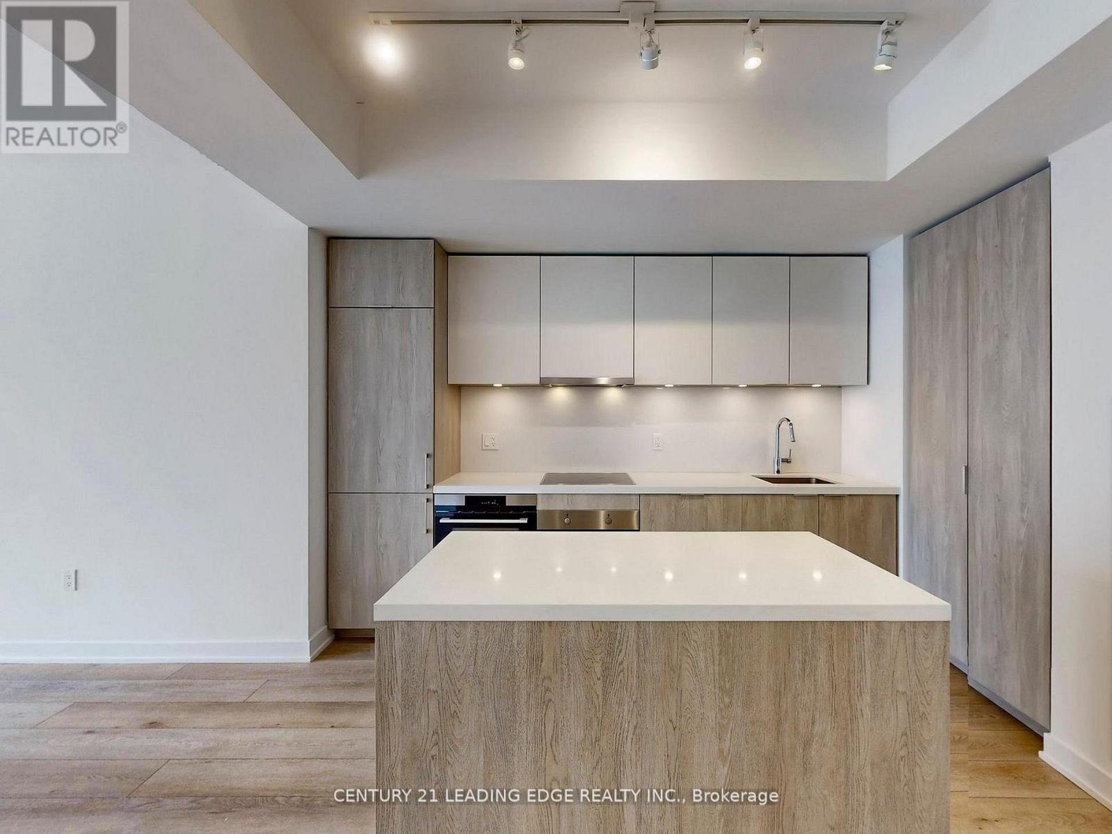 1002 - 15 QUEENS QUAY E, Toronto (Waterfront Communities), Ontario, M5E0C5 — Photo 9