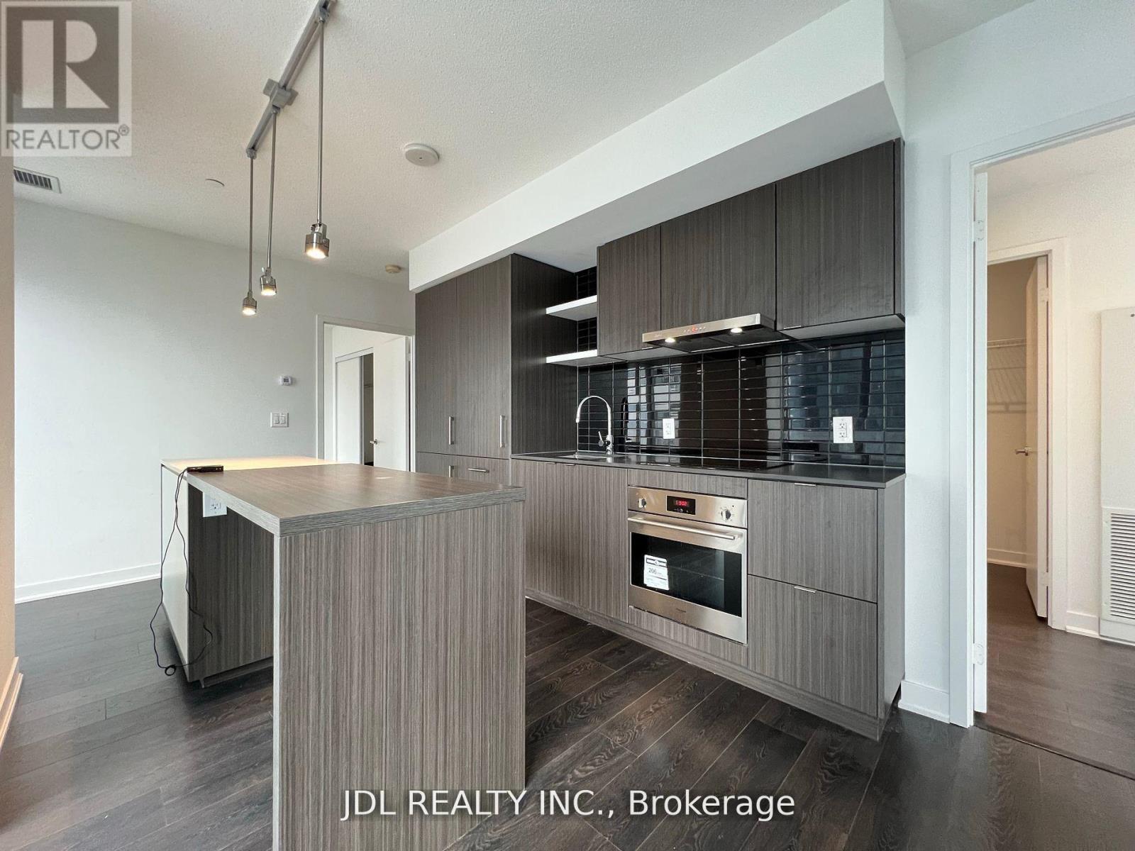 3010 - 88 HARBOUR STREET, Toronto (Waterfront Communities), Ontario, M5J1B7 — Photo 3