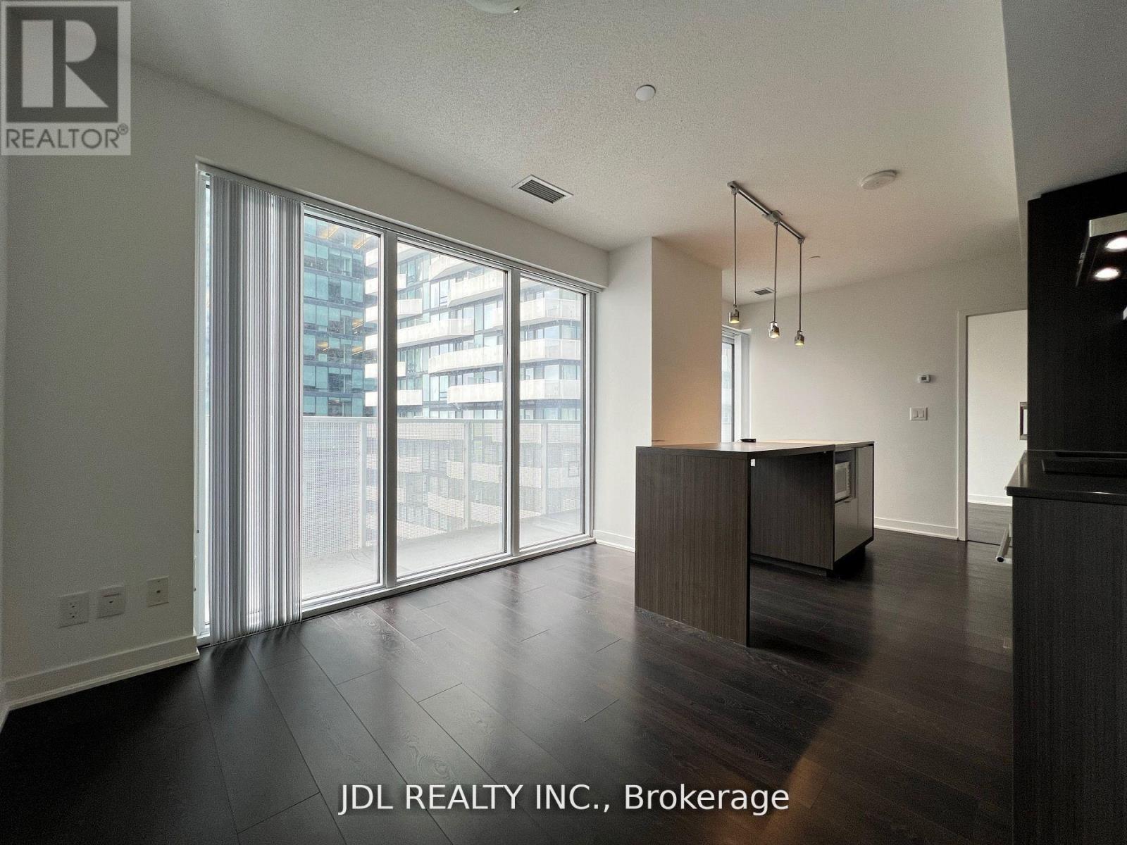 3010 - 88 HARBOUR STREET, Toronto (Waterfront Communities), Ontario, M5J1B7 — Photo 4