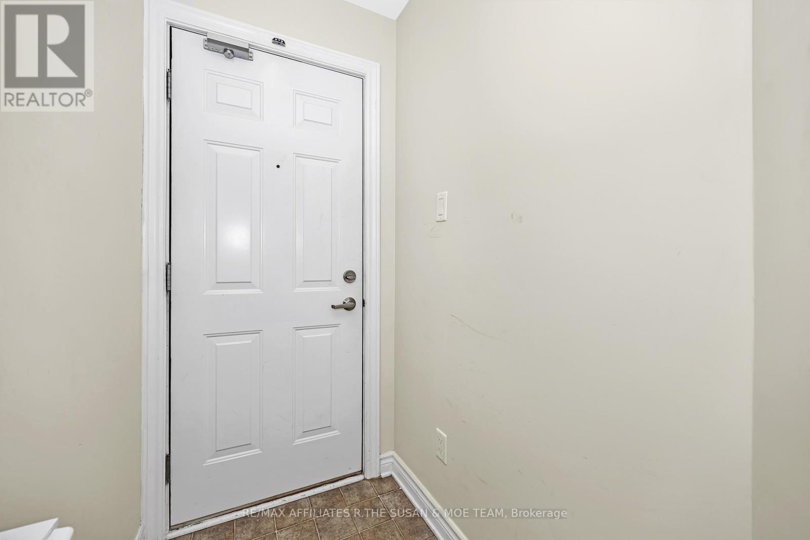 753 LAKERIDGE DRIVE, Ottawa, Ontario, K4A0N4 — Photo 6