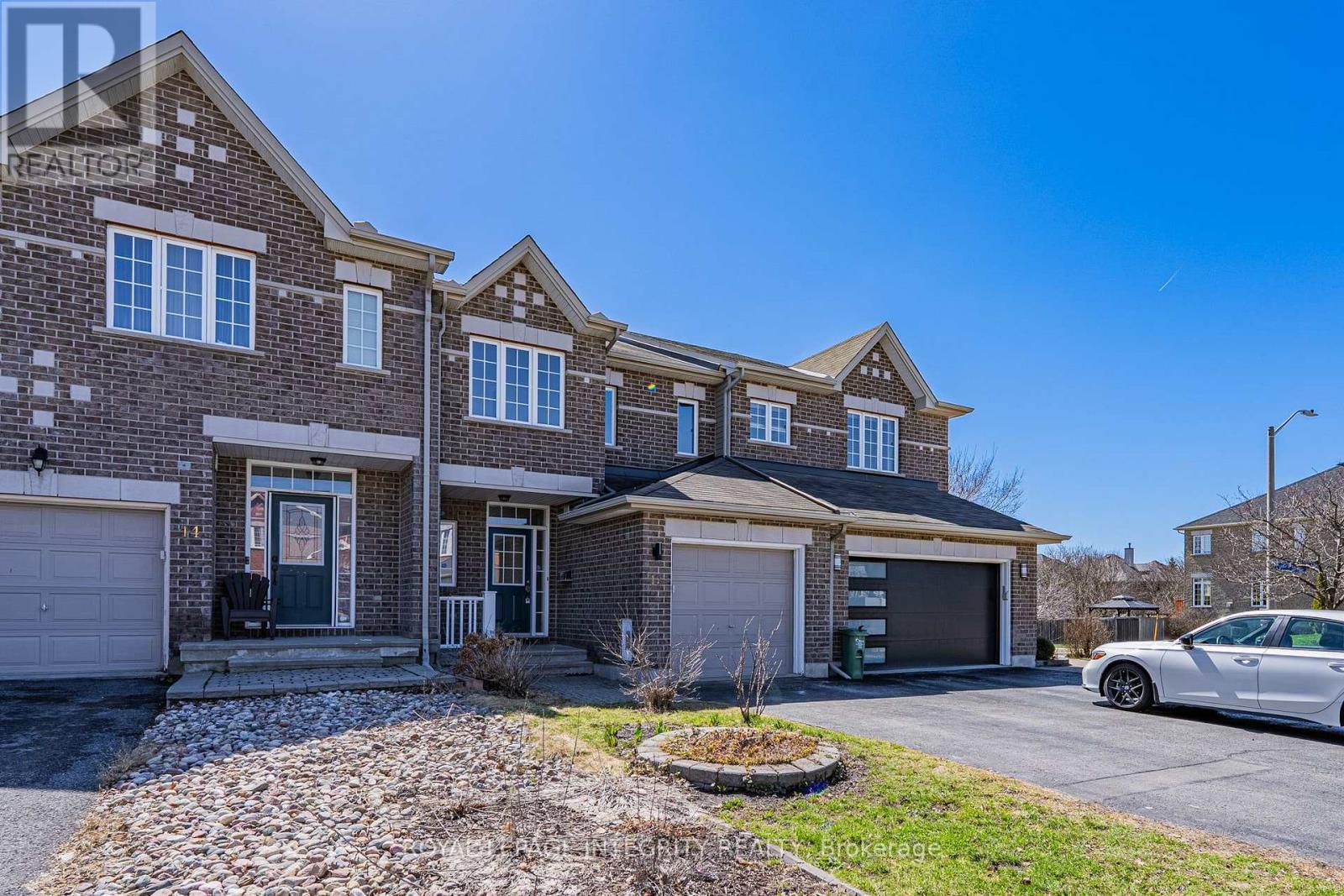 12 SADDLESMITH CIRCLE, Ottawa, Ontario, K2M2S4 — Photo 3