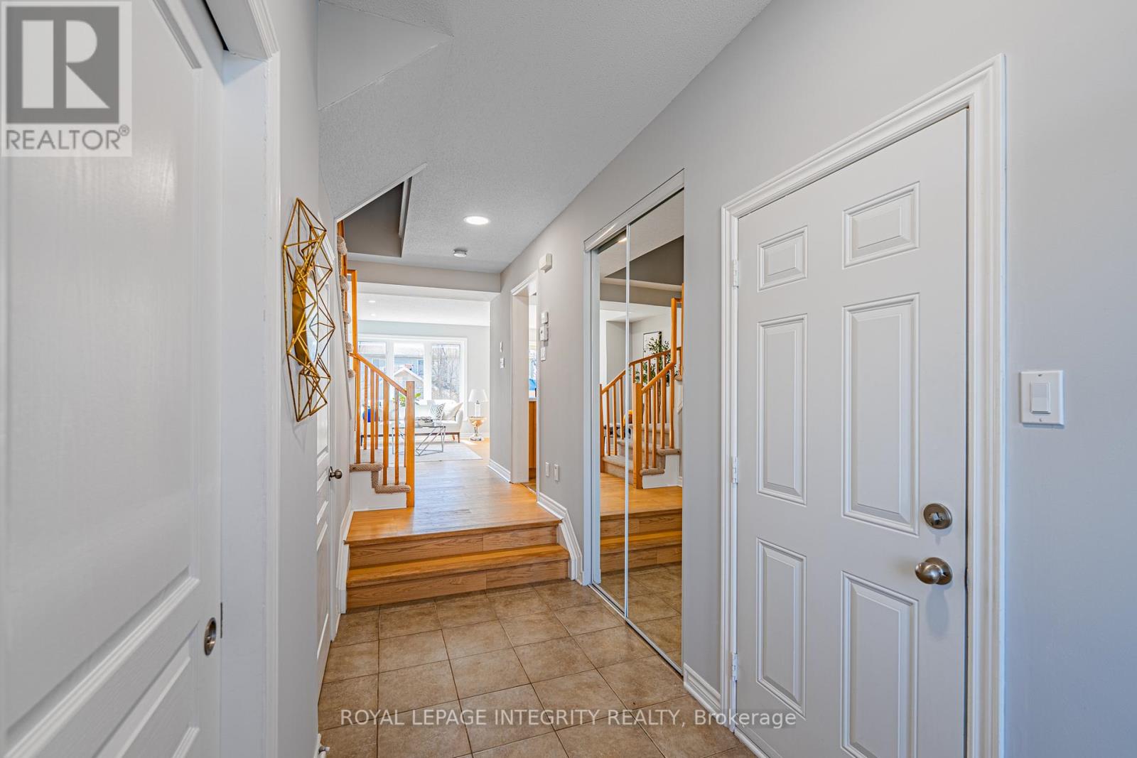 12 SADDLESMITH CIRCLE, Ottawa, Ontario, K2M2S4 — Photo 5