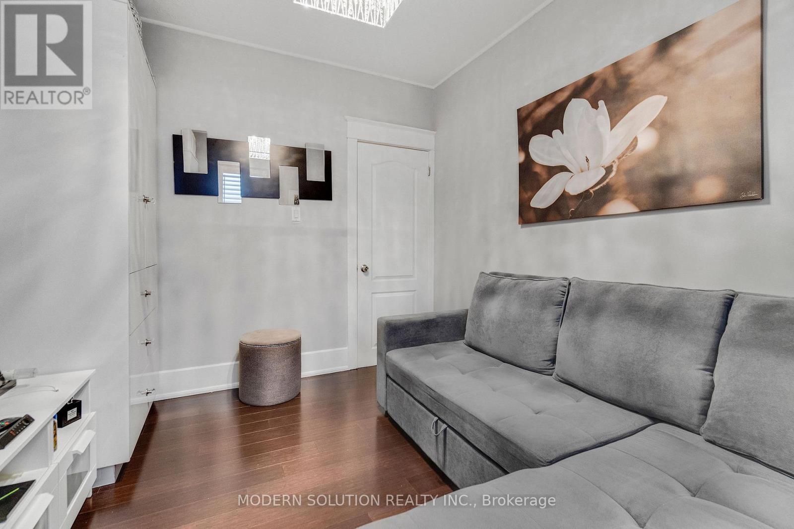 741 MILVERTON BOULEVARD, Toronto (Woodbine-Lumsden), Ontario, M4C1Y3 — Photo 16