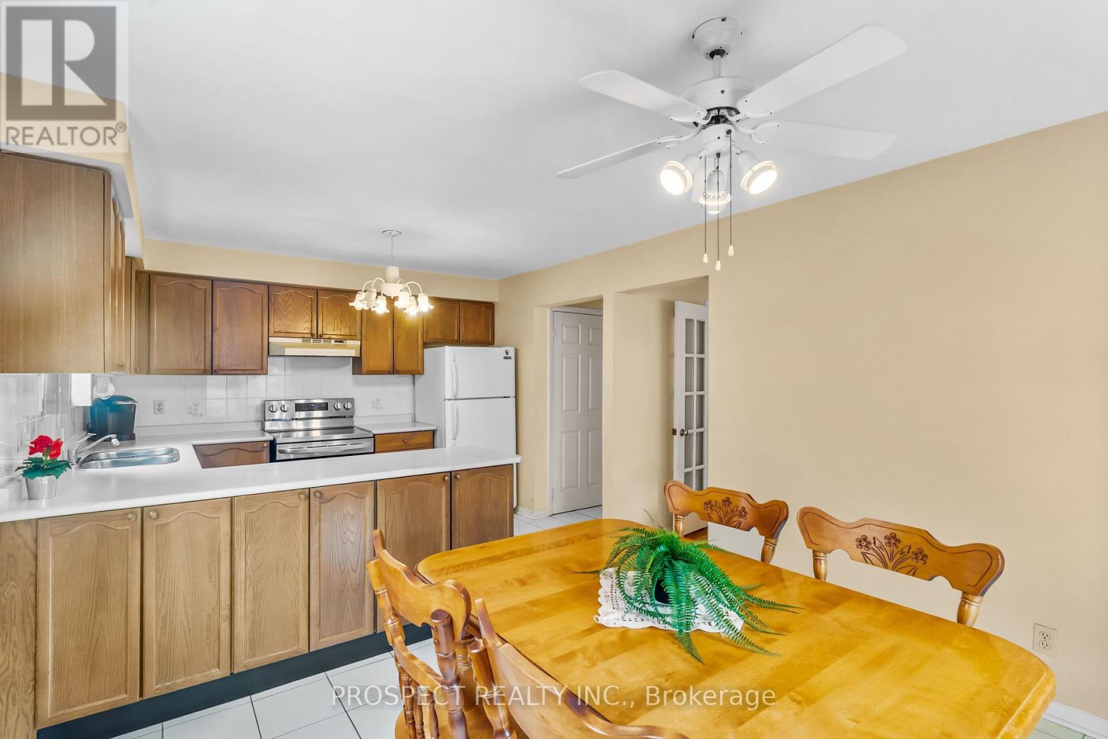 9 WHEATLEY ROAD, Vaughan (Maple), Ontario, L6A1V5 — Photo 13