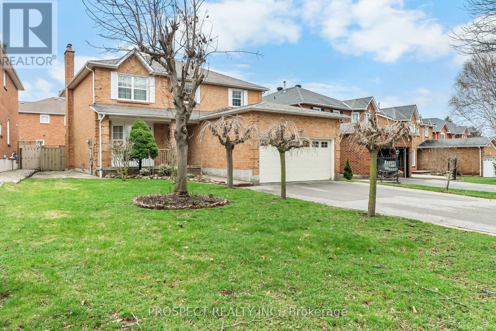 9 WHEATLEY ROAD, Vaughan (Maple), Ontario, L6A1V5 — Photo 2
