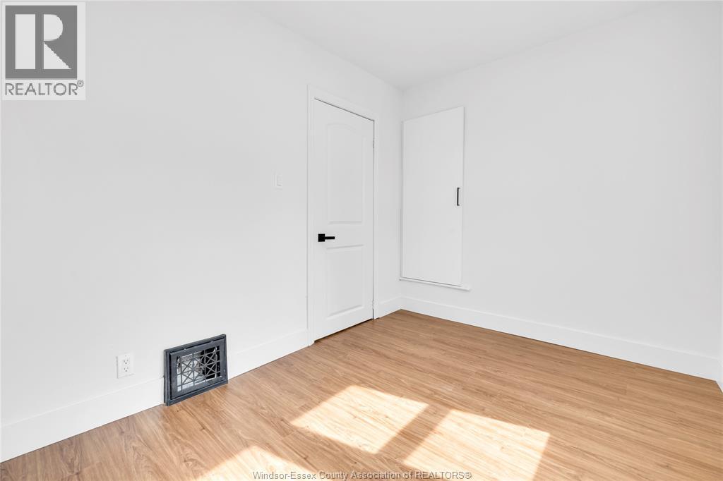 1398 ROONEY, Windsor, Ontario, N9B1K7 — Photo 12