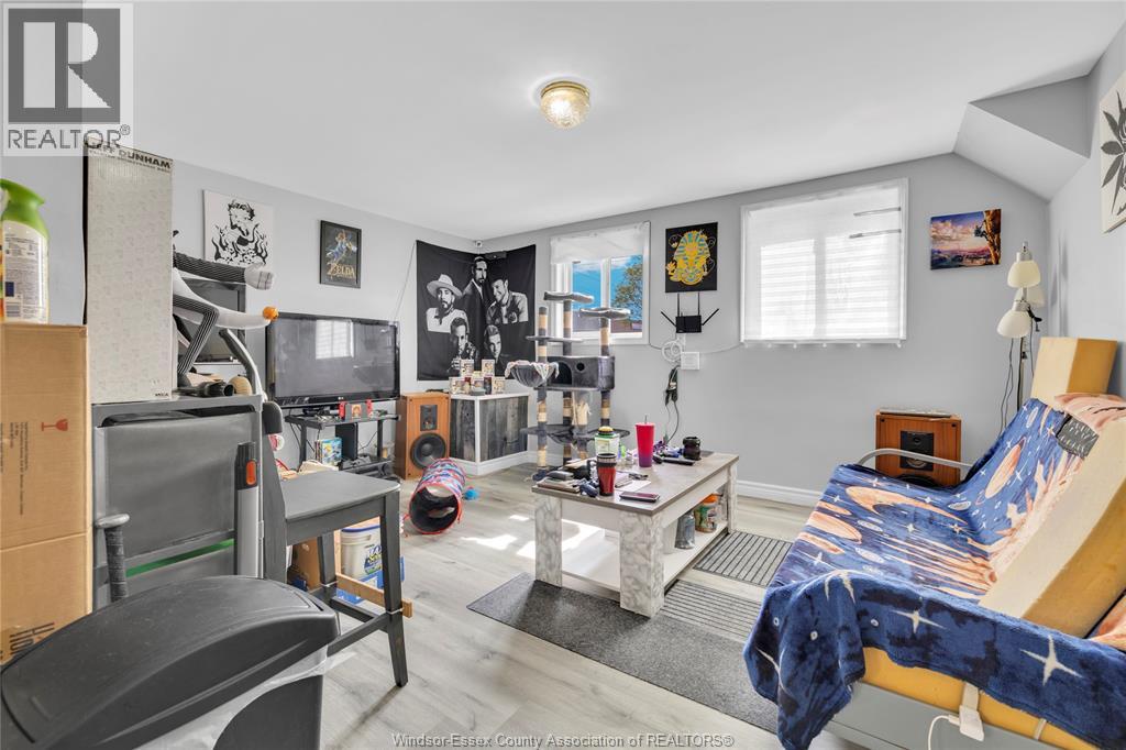 1398 ROONEY, Windsor, Ontario, N9B1K7 — Photo 35