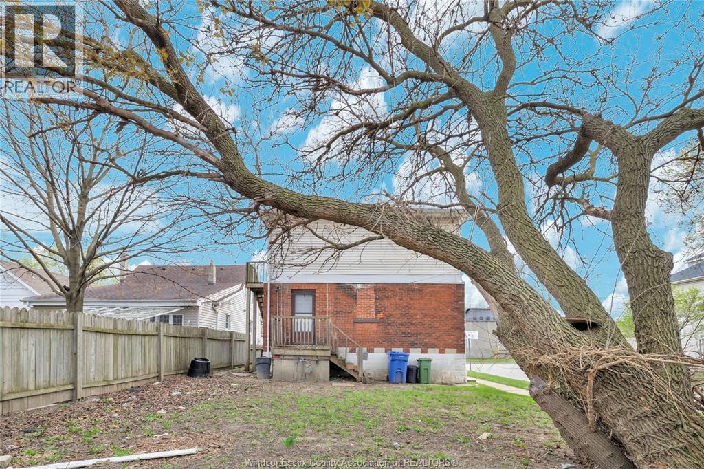 1398 ROONEY, Windsor, Ontario, N9B1K7 — Photo 7