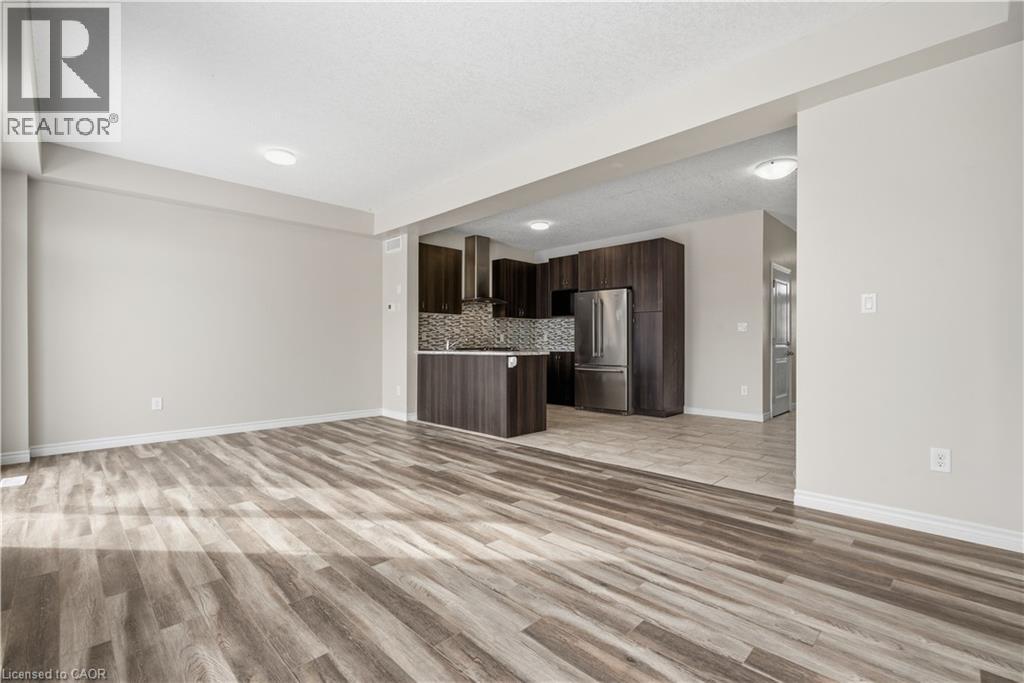 120 LINKS Crescent, Woodstock, Ontario, N4T0K7 — Photo 12