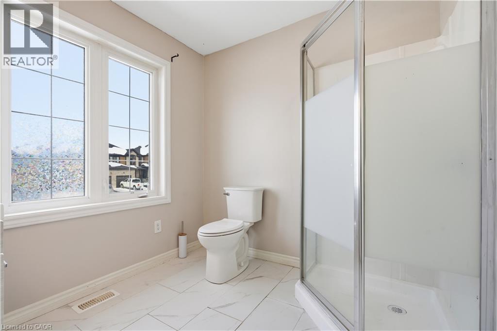 120 LINKS Crescent, Woodstock, Ontario, N4T0K7 — Photo 18