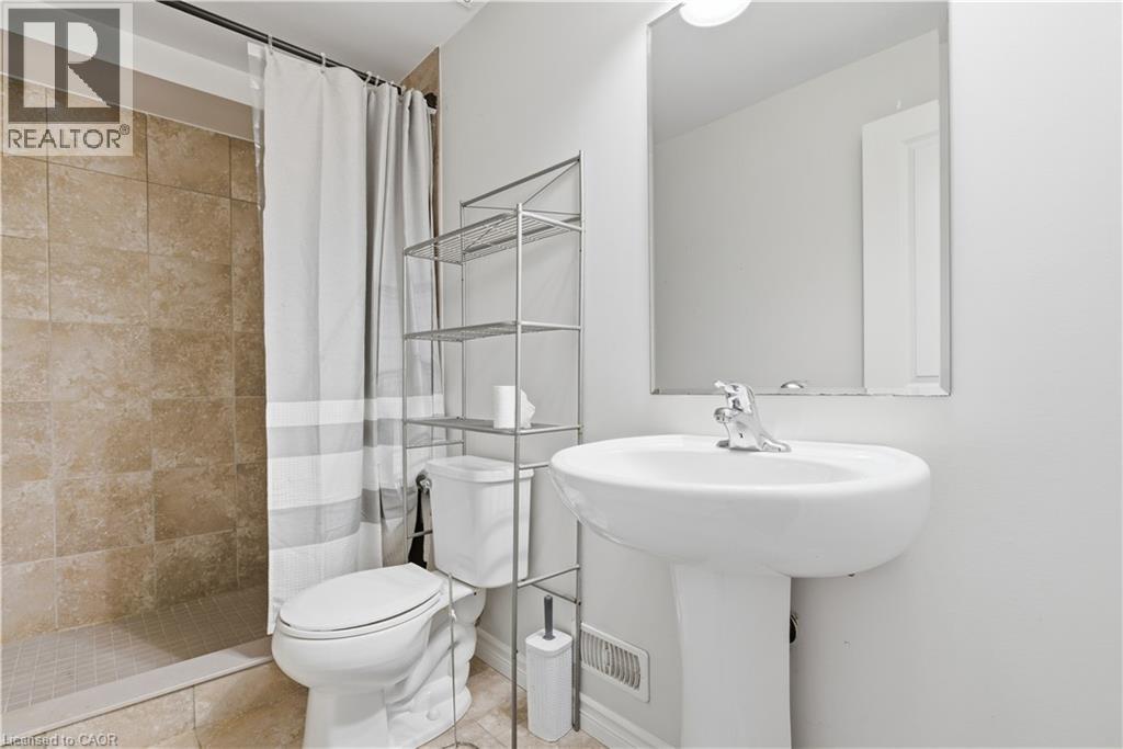 120 LINKS Crescent, Woodstock, Ontario, N4T0K7 — Photo 27