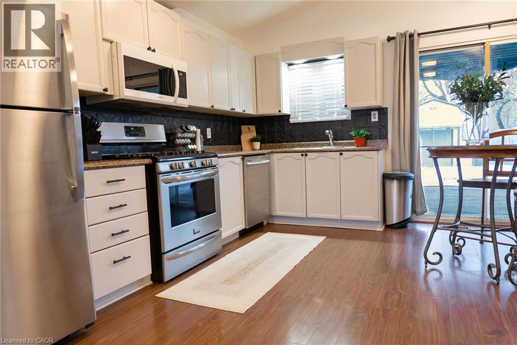 717 KNOX Avenue, Hamilton, Ontario, L8H6K7 — Photo 2