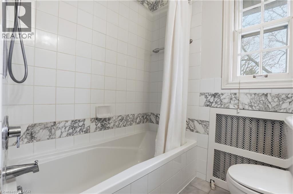 122 DUNBAR Road S, Waterloo, Ontario, N2L2E7 — Photo 19