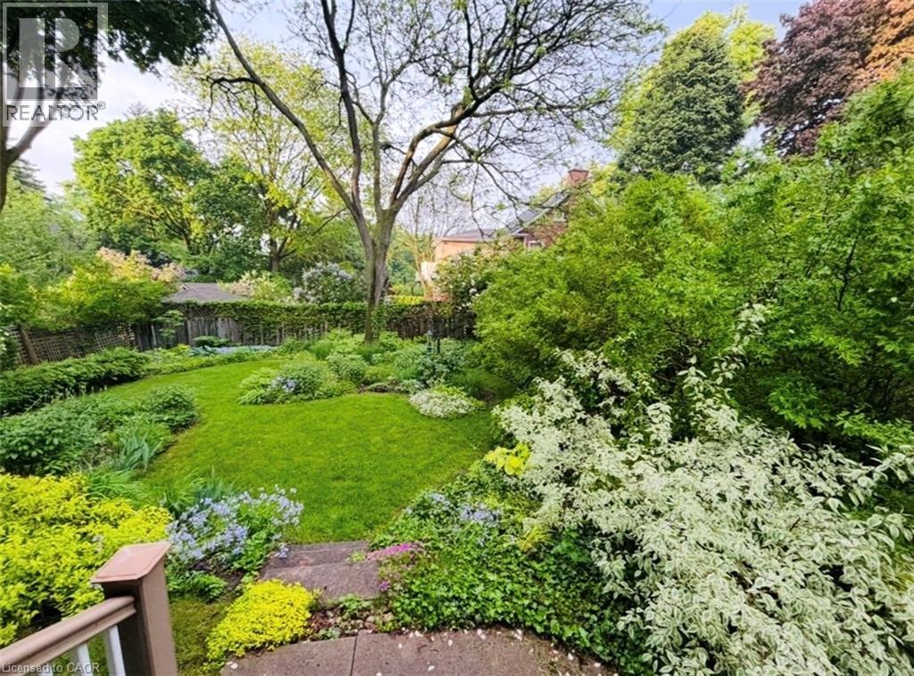 122 DUNBAR Road S, Waterloo, Ontario, N2L2E7 — Photo 24