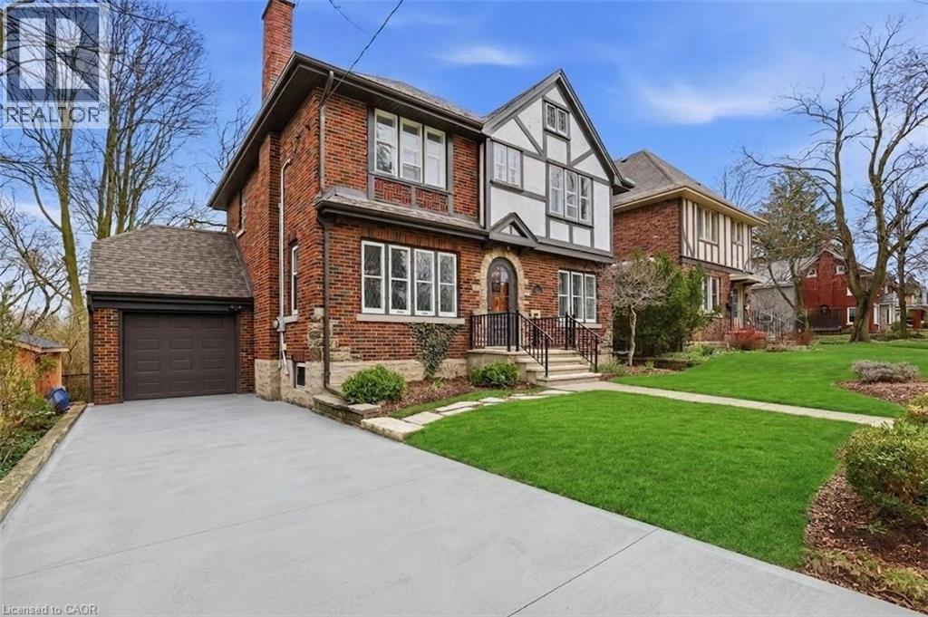 122 DUNBAR Road S, Waterloo, Ontario, N2L2E7 — Photo 3