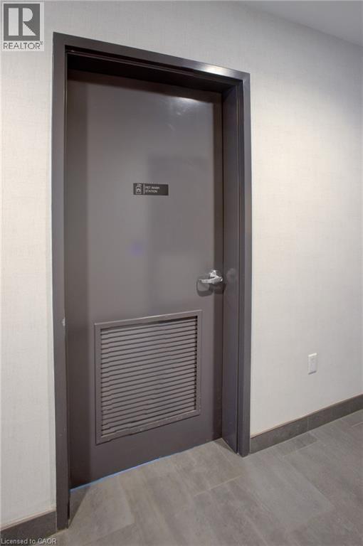 243 NORTHFIELD Drive E Unit# 208, Waterloo, Ontario, N2K0H2 — Photo 26