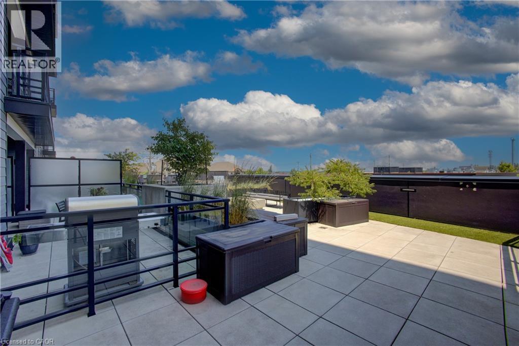 243 NORTHFIELD Drive E Unit# 208, Waterloo, Ontario, N2K0H2 — Photo 43