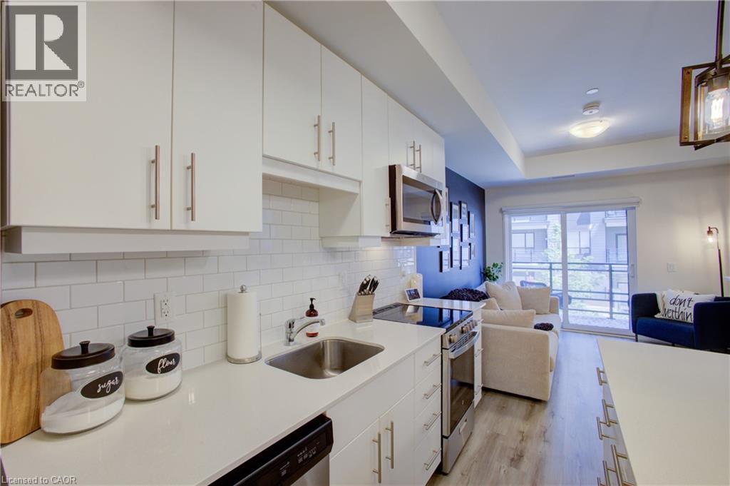 243 NORTHFIELD Drive E Unit# 208, Waterloo, Ontario, N2K0H2 — Photo 5