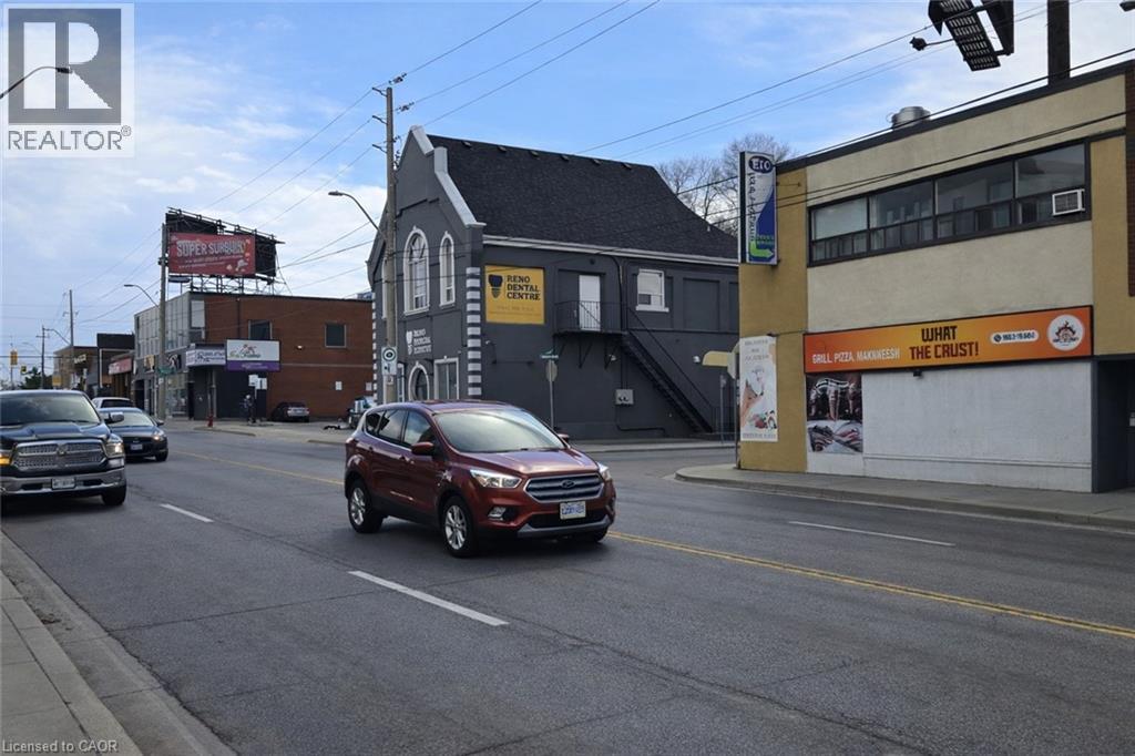 610 UPPER JAMES Street, Hamilton, Ontario, L9C1C7 — Photo 2