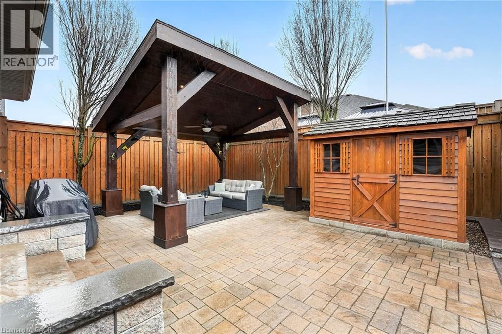 18 BROOKSIDE Terrace, Smithville, Ontario, L0R2A0 — Photo 2