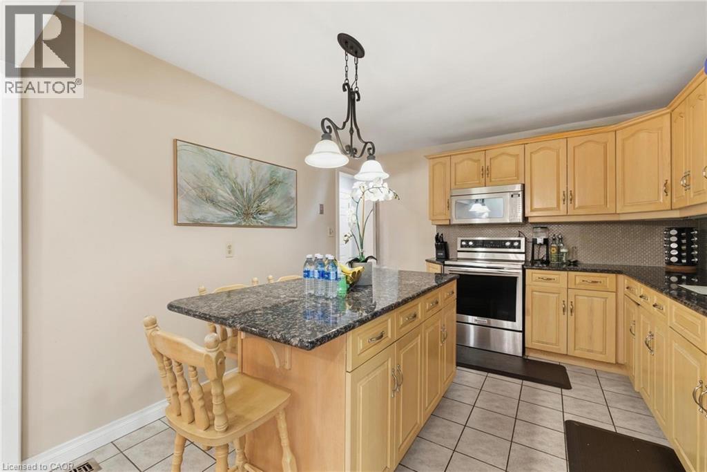 364 ROSELAWN Place, Waterloo, Ontario, N2L5P1 — Photo 11