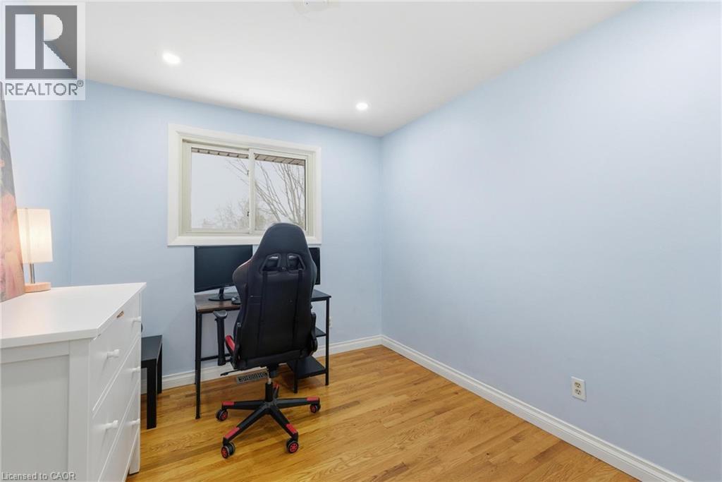 364 ROSELAWN Place, Waterloo, Ontario, N2L5P1 — Photo 15