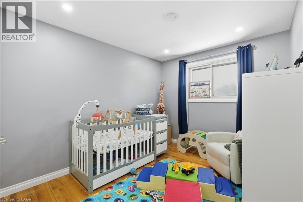 364 ROSELAWN Place, Waterloo, Ontario, N2L5P1 — Photo 17