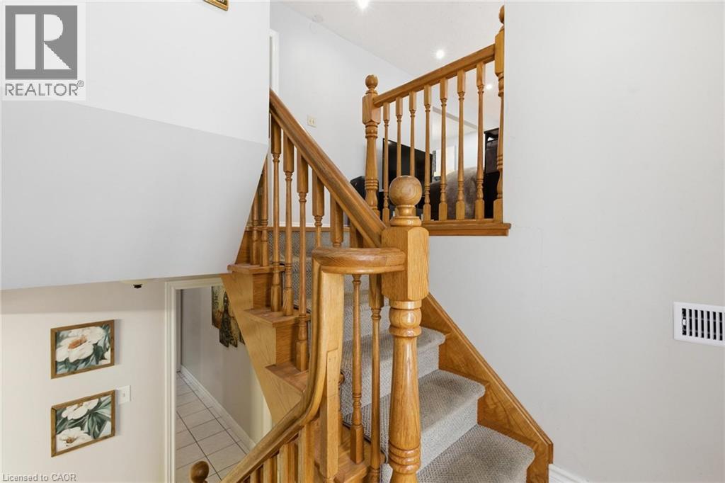 364 ROSELAWN Place, Waterloo, Ontario, N2L5P1 — Photo 22